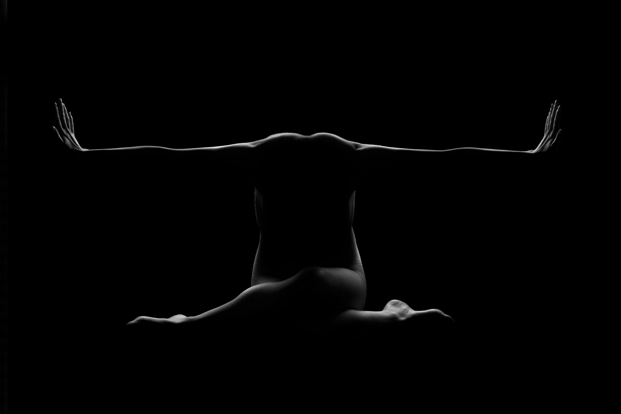 Senza Forma body silhouette photography wall art